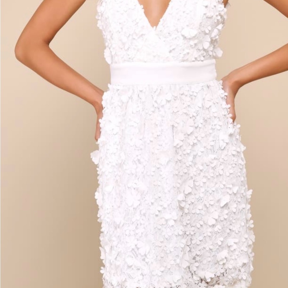 Lulu's Strapless White Floral Dress